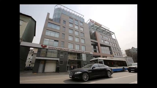 МОСКОВСКИЙ КРЕДИТНЫЙ БАНК ПРОДАЛ ДОЛГ КОЛЛЕКТОРАМ I коллекторы кредиты беспредел выбивание долгов смотреть онлайн