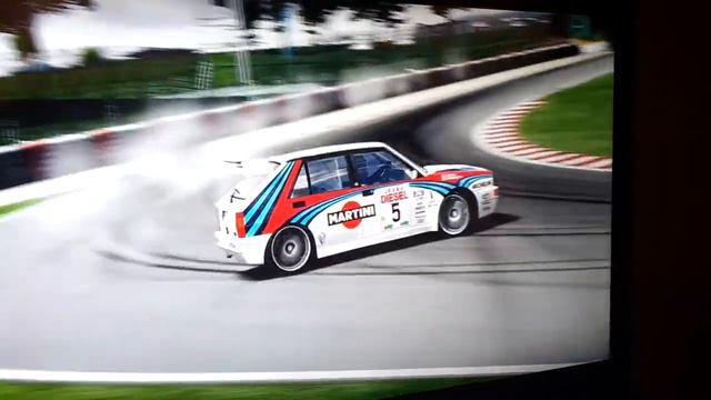 Perfect drift Lancia Delta - FM4 смотреть онлайн