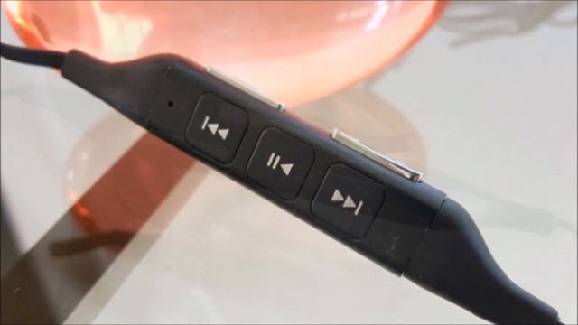 Nokia WH 701 Earphones Headset For Nokia Xpress Music C Series N Series смотреть онлайн