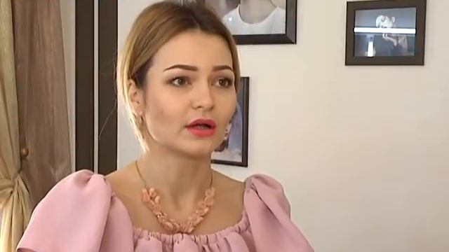 Глядя в зеркало. Модные окрашивания смотреть онлайн