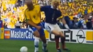 Ronaldo Nazario R9 ► El Anciano y El Niño - Cheo Gallego ● Sublime Skills & Goals