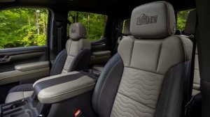 2023 Chevrolet Silverado ZR2 Bison