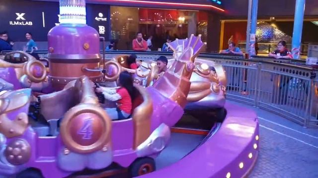 Whirly Bugs - New Game at Skytropolis Genting Highlands Indoor Theme Park смотреть онлайн