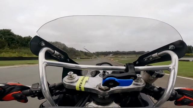 GSX-R 600 SRAD @ TEESSIDE KARTING / AUTODROME смотреть онлайн