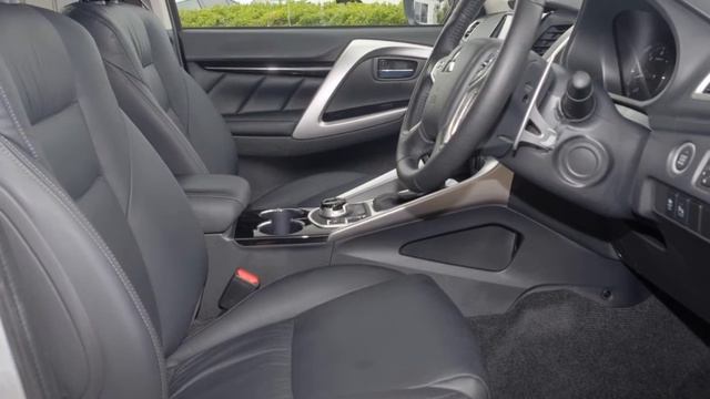 2017 Mitsubishi Pajero Sport QE MY17 GLS Sterling Silver 8 Speed Sports Automatic Wagon смотреть онлайн