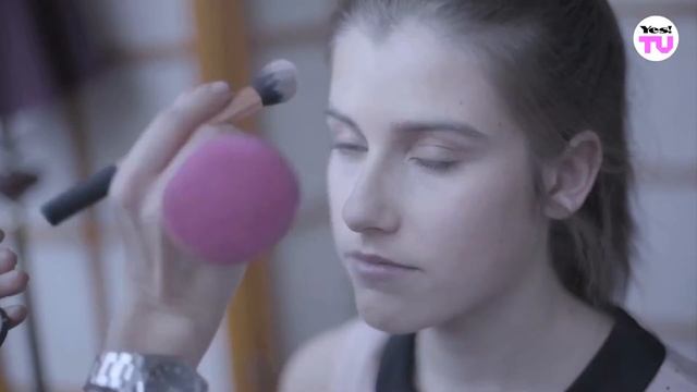 Два варианта мейк-апа: под линзы и под очки смотреть онлайн