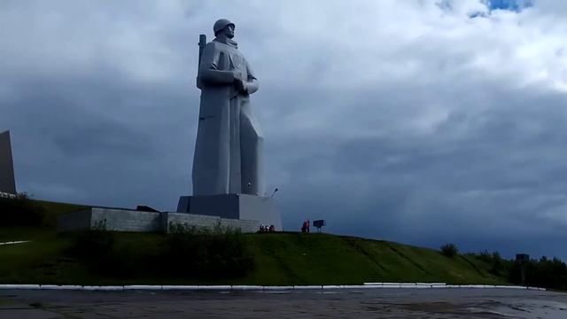 Алёша, памятник защитникам заполярья в Мурманске смотреть онлайн