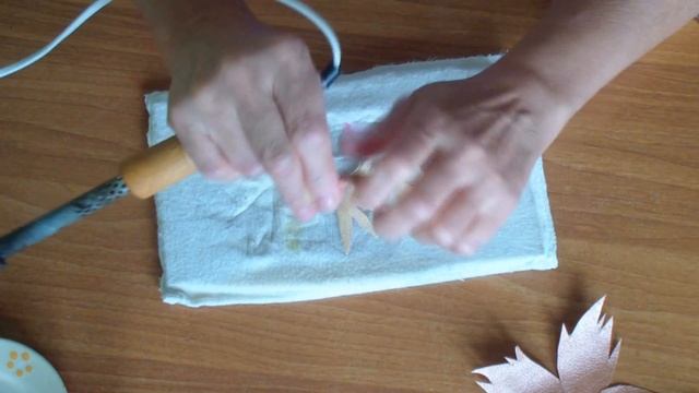 Цветы из кожи своими руками. Роза Тая.Ч3 смотреть онлайн