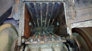 Jaw Crusher Щековая дробилка своими руками. Эл-двигатель 4 квт 1500об. Бетон .