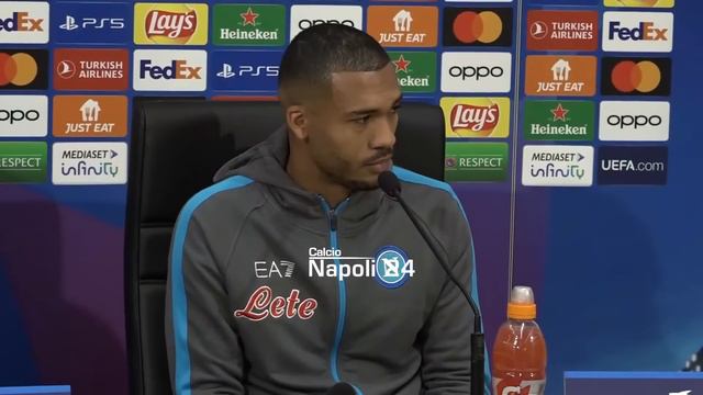 Conferenza JUAN JESUS per Napoli Milan 🎙 UEFA Champions League 🎥 VIDEO INTEGRALE смотреть онлайн