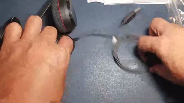 Quick Unboxing Of The Jabra Evolve 20 SE