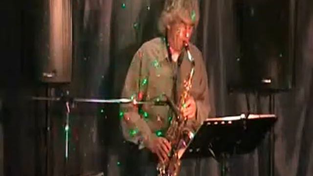 Feelings - Serge TORRES au saxophone Alto смотреть онлайн