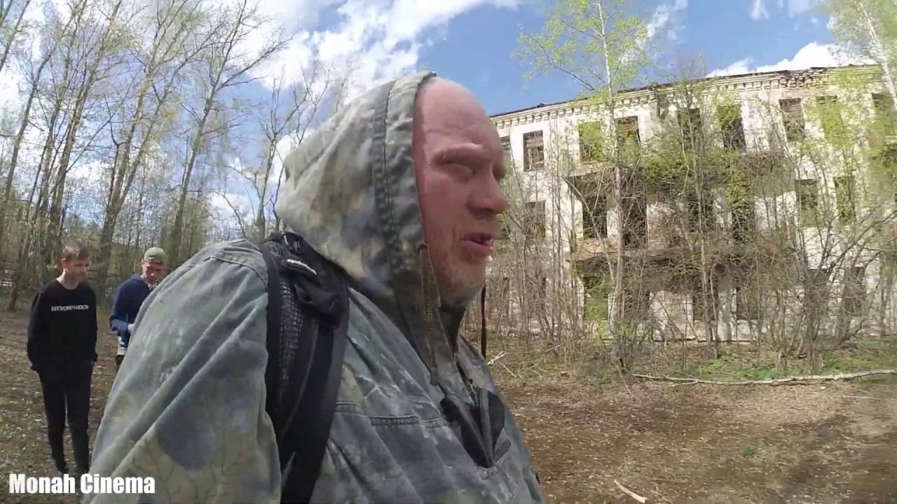 Заброшенный Парк вместе со старым общежитием в городе Калязин смотреть онлайн