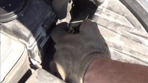 KIA RIO ЗАМЕНА ЛАМП БЛИЖНЕГО СВЕТА OSRAM H4 Allseason рекомендую