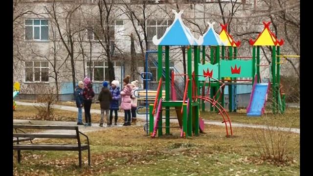 Детская площадка смотреть онлайн