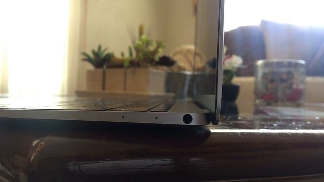 Apple MacBook 12" Review | ¿La mejor MacBook para no profesionales? смотреть онлайн