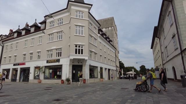 Walk Tour of Slovenia 2021 4K Kranj Part two Город Крань, Словения смотреть онлайн