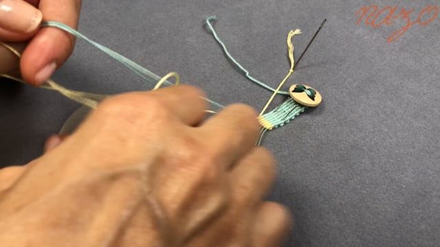 Mikro makrome arkadaş bilekliği nasıl yapılır? (How to make micro macrame friend bracelet) смотреть онлайн