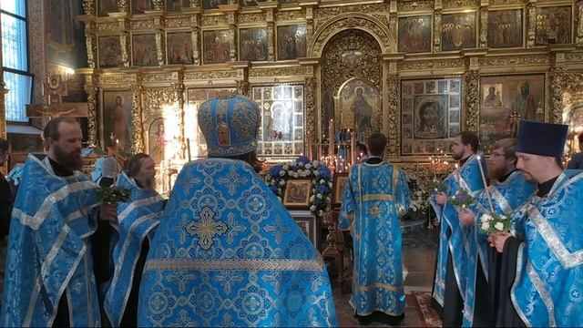 Неделя 12-я по Пятидесятнице - Всенощное Бдение смотреть онлайн