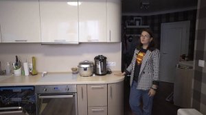 ? КУХНЯ-ГОСТИНАЯ 10 кв.м. Куда они дели холодильник? Дизайн интерьера кухни гостиной.