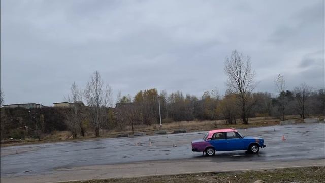 VAZ 2107, 2104, 2101 DRIFT смотреть онлайн