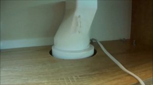 Установка кухонной вытяжки Lex Hubble 600.