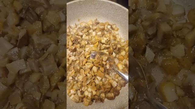 Суп из белых грибов в пост. смотреть онлайн