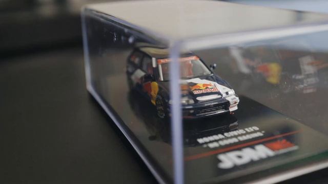 Honda Civic EF9 RedBull | Inno64 1/64 | 360 Displayed 4K смотреть онлайн