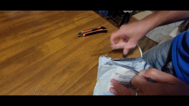 Unboxing. Special glue for doll repair. Распаковка, столярный клей для ремонта кукол #103 смотреть онлайн