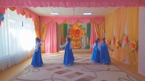 Стилизованный танец "Улетай на крыльях ветра" (Детский сад 157)