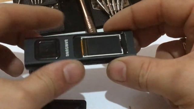 Разбираем Samsung YP-U6 смотреть онлайн