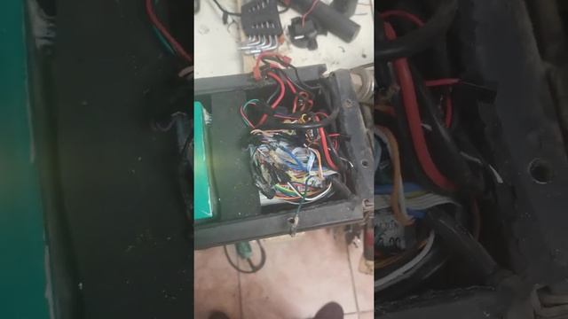 Самокат Куго М5 Ужасные Разъёмы. смотреть онлайн