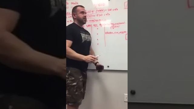 How to figure your macros and utilize flexible dieting (recorded Periscope broadcast) смотреть онлайн