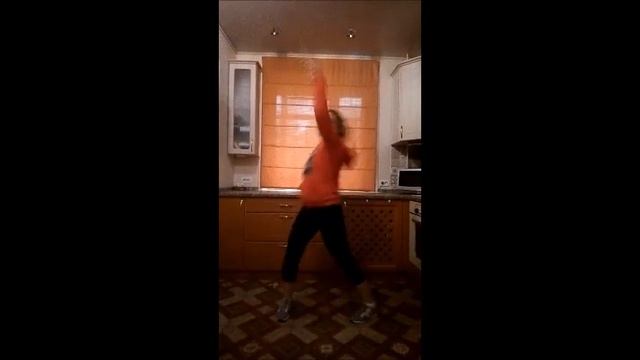 Танцую под стихи Солы Моновой смотреть онлайн