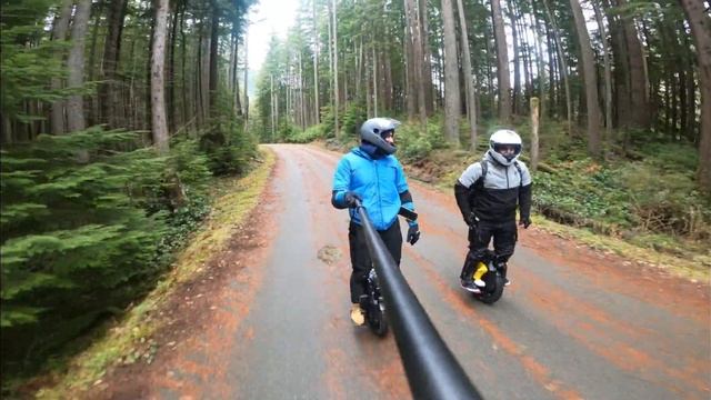 Veteran Sherman S Electric Unicycle on Seymour demonstration forest road смотреть онлайн