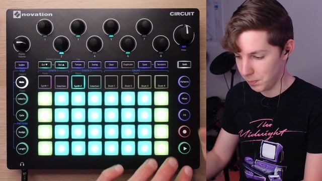 How to Make Chill Electronic Music (Novation Circuit) смотреть онлайн