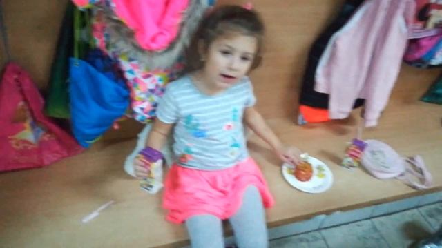 Przedszkołe We Wrocławiu/ Условия в польском детском саду. Что едят дети? - Из первых уст.