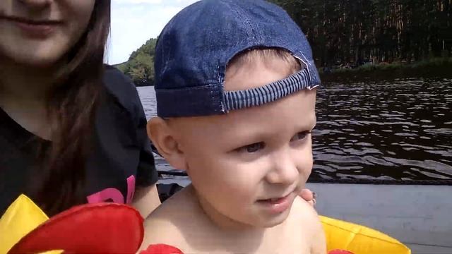 Заплыв на байдарке. Вёсла не сушим) смотреть онлайн