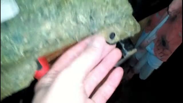 Renault Logan автоколхоз - прячем провода под "торпеду" смотреть онлайн