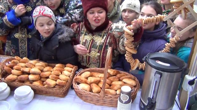 Масленица в ТЦ Энтузиаст на Дубнинской смотреть онлайн