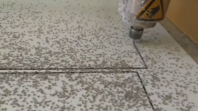 Резка композита 3мм на фрезере. Какая нужна фреза? Настройки. bildex 21 билдекс 21 АКП. смотреть онлайн