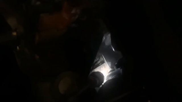 Где находится номер двигателя WLAT FORD RANGER смотреть онлайн