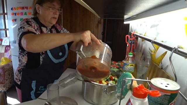 Заготовки без стерилизации / Салат «ОСТАТКИ С ГРЯДКИ» / Заготовки на зиму 16 сентября 2019 г. смотреть онлайн