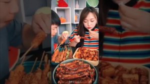 Китайцы едят на камеру!!!