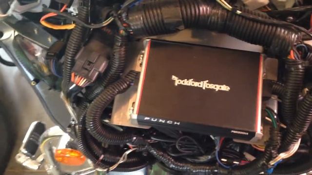 harley davidson aftermarket cd player amp mount смотреть онлайн