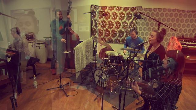 TOYCE- Consolação (Baden Powell) смотреть онлайн