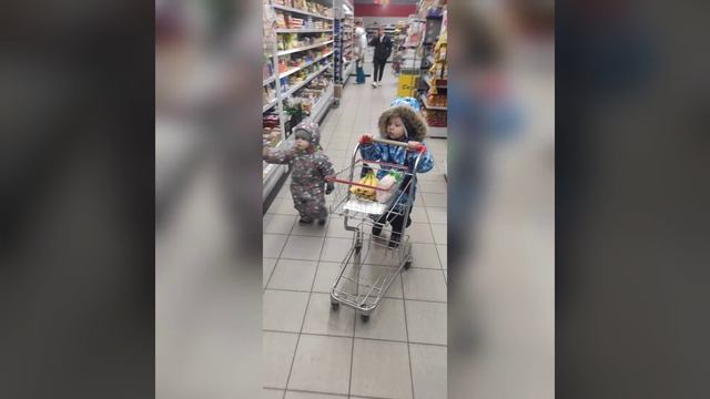 Имран и Карим в гостях смотреть онлайн