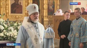 Митрополит Рязанский и Михайловский Марк провел божественную литургию в Христорождественском соборе