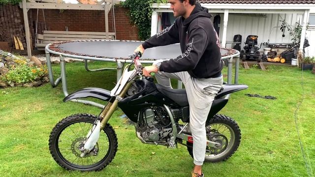 Honda CRF150R смотреть онлайн