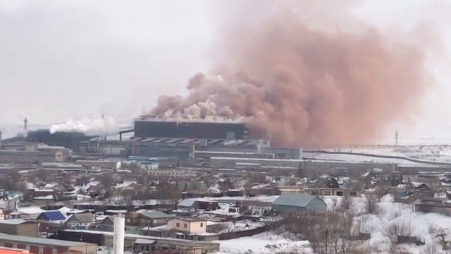 Экоцид, творимый "АрселорМиттал Темиртау", в действии смотреть онлайн